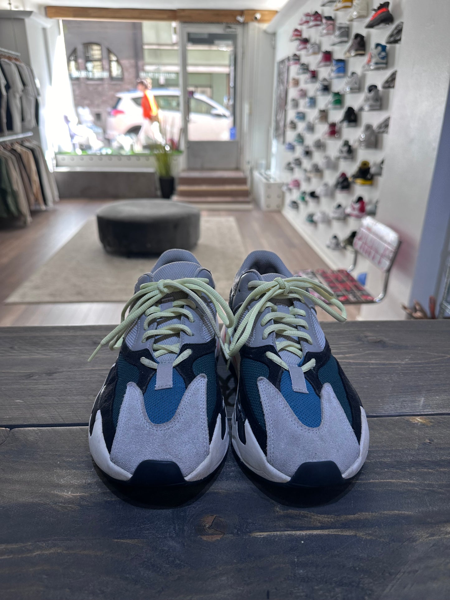Yeezy Boost 700 Wave Runner (Eu: 41 1/3)