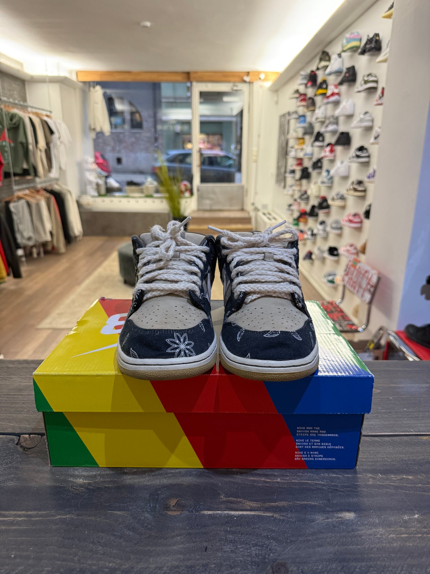 Nike SB Dunk Low Travis Scott (Eu:45)