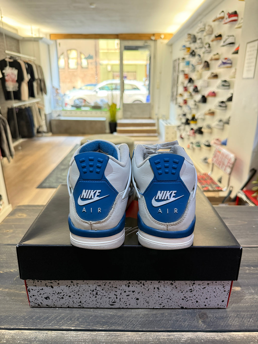 Jordan 4 Retro Military Blue (2024) (GS) (Eu:40)
