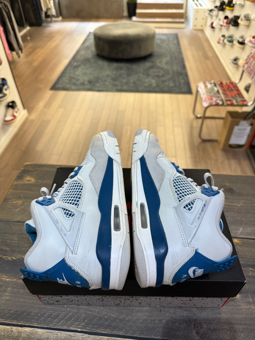 Jordan 4 Retro Military Blue (2024) (GS) (Eu:40)