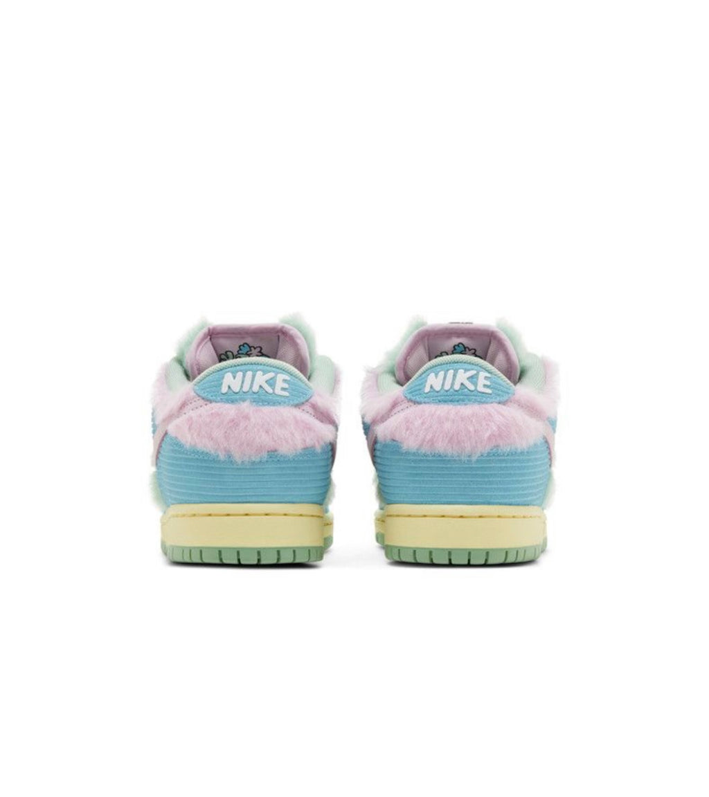 Nike SB Dunk Low Verdy Visty